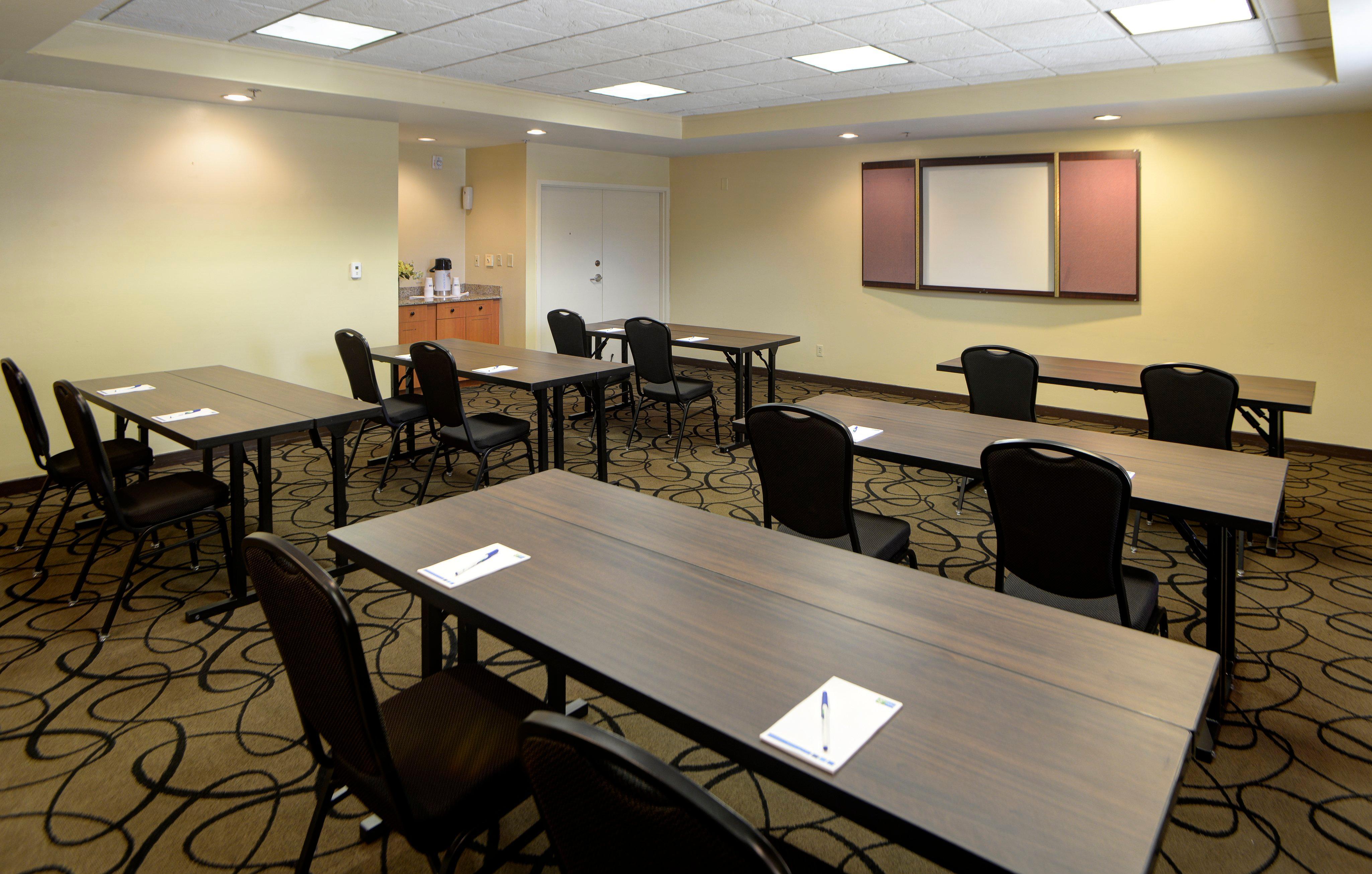 Holiday Inn Express Indianapolis South By Ihg Ngoại thất bức ảnh